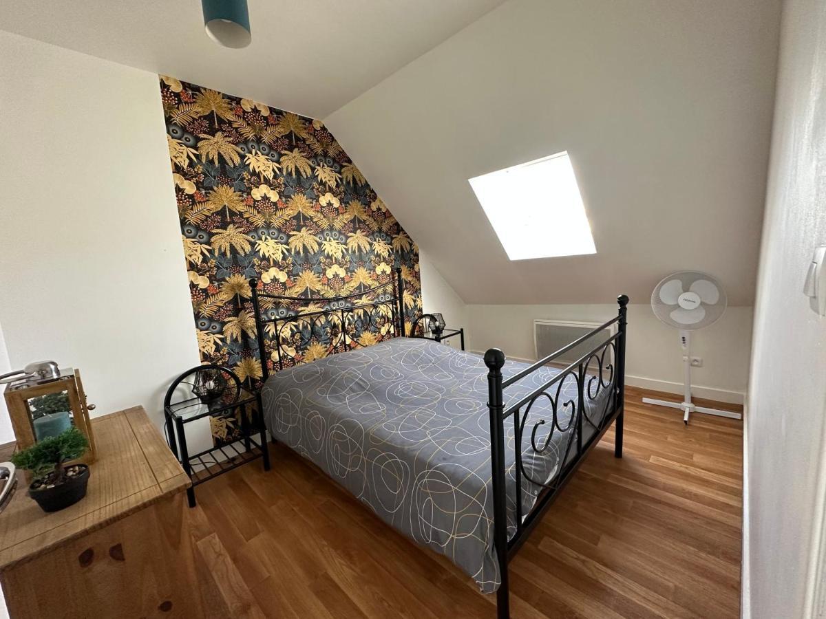 Appartement Au Centre Ville De ซ็องส์ ภายนอก รูปภาพ